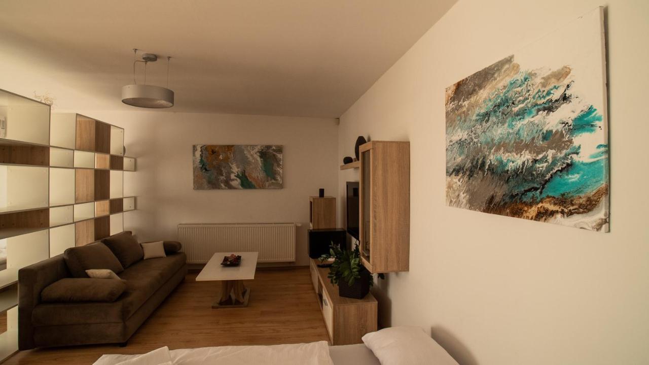 River View Hotel 3*