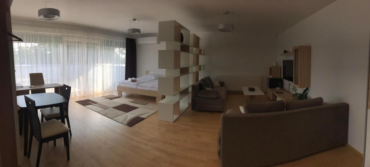 Hotel River View 3*