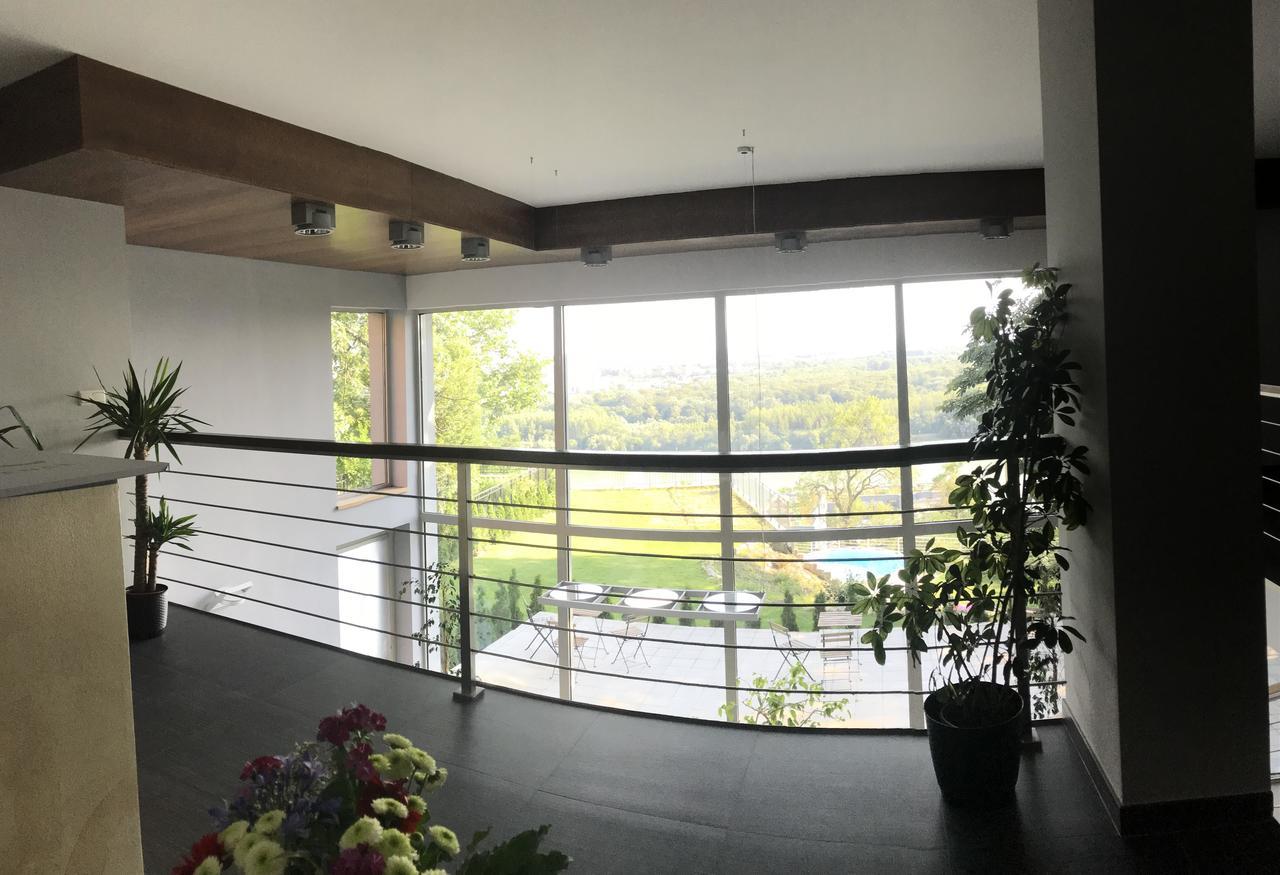 Hotel River View 3*