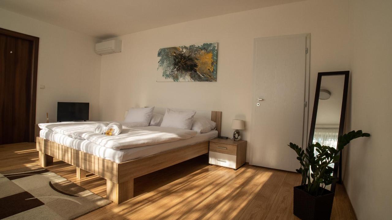 River View Hotel 3*